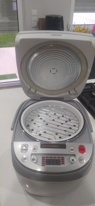 Gourmet Kitchen Robot64737777037826121