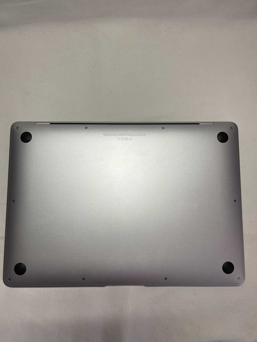 MacBook Air 13" 256gb (M1, 2020, 100%АКБ) a2337