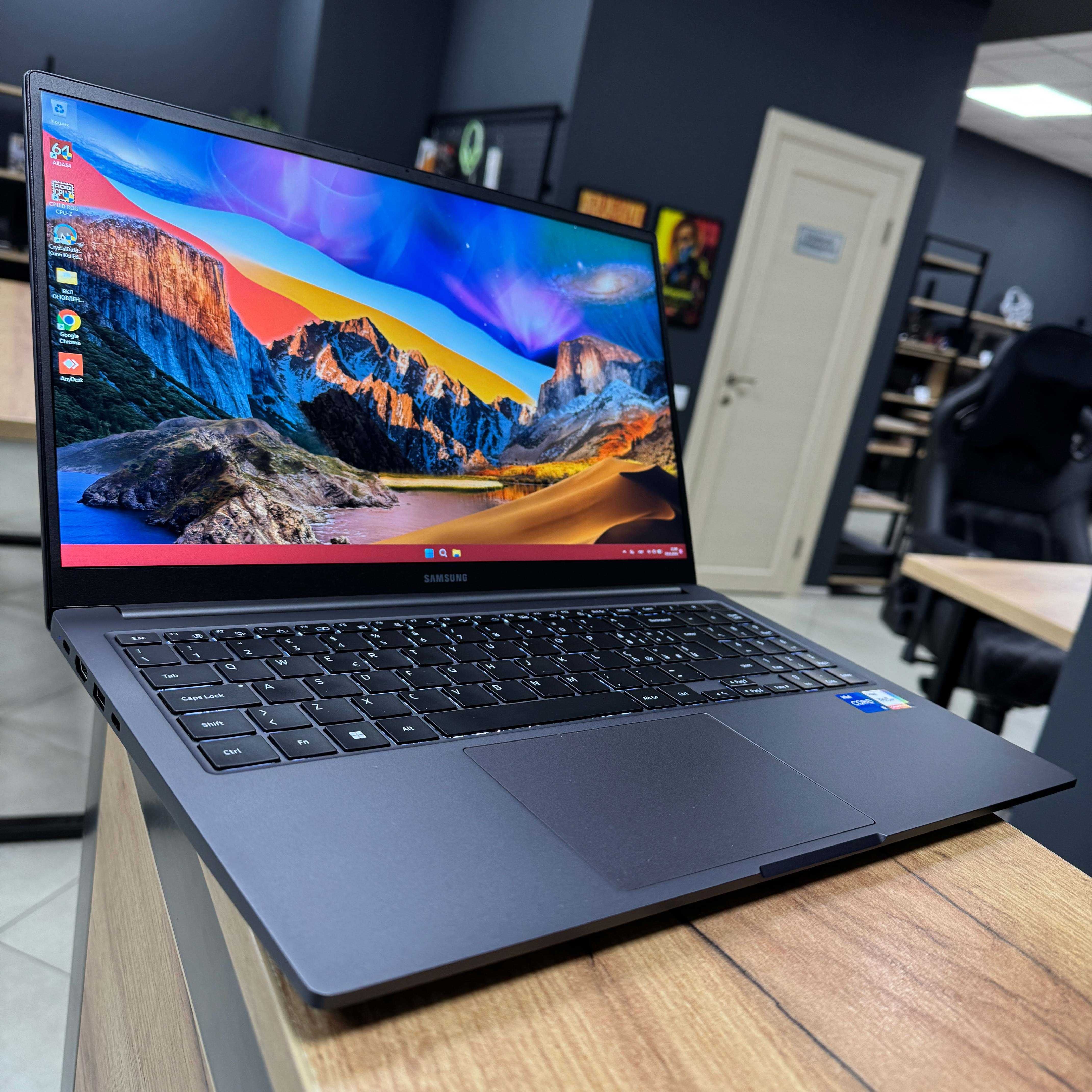 Ультрабук Samsung Galaxy Book 3 - i5 1335U 10 ядер/Intel Iris Xe/DDR5 ...