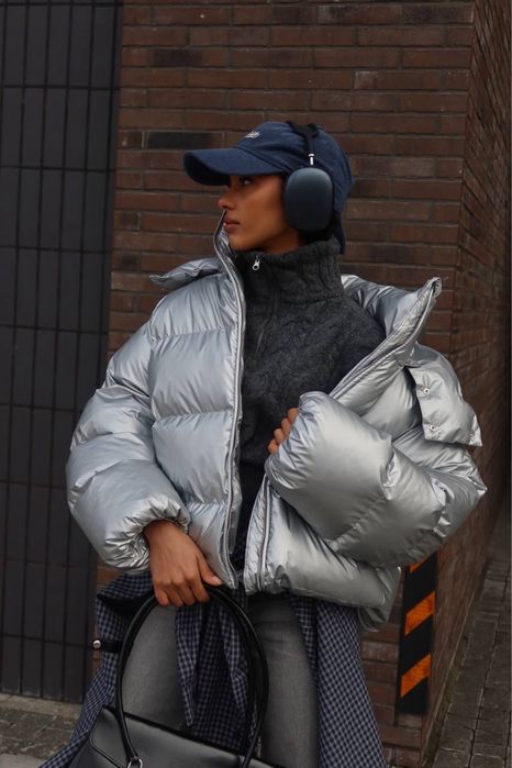 Срібна куртка over size zara