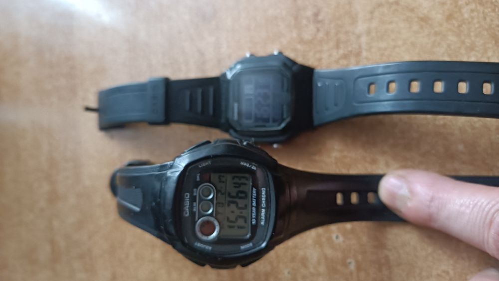 Sprzedam zegarki casio