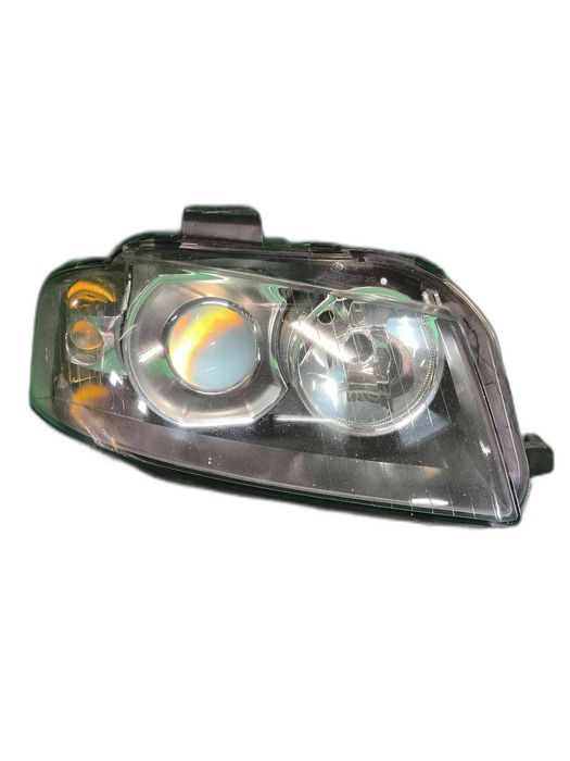 Ótica / Farol Direito AUDI A3 8P0941030M (OEM) | 0301206278 (OEM)