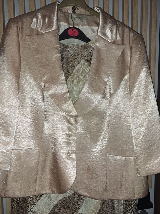 Elegancka trzyczęściowa garsonka