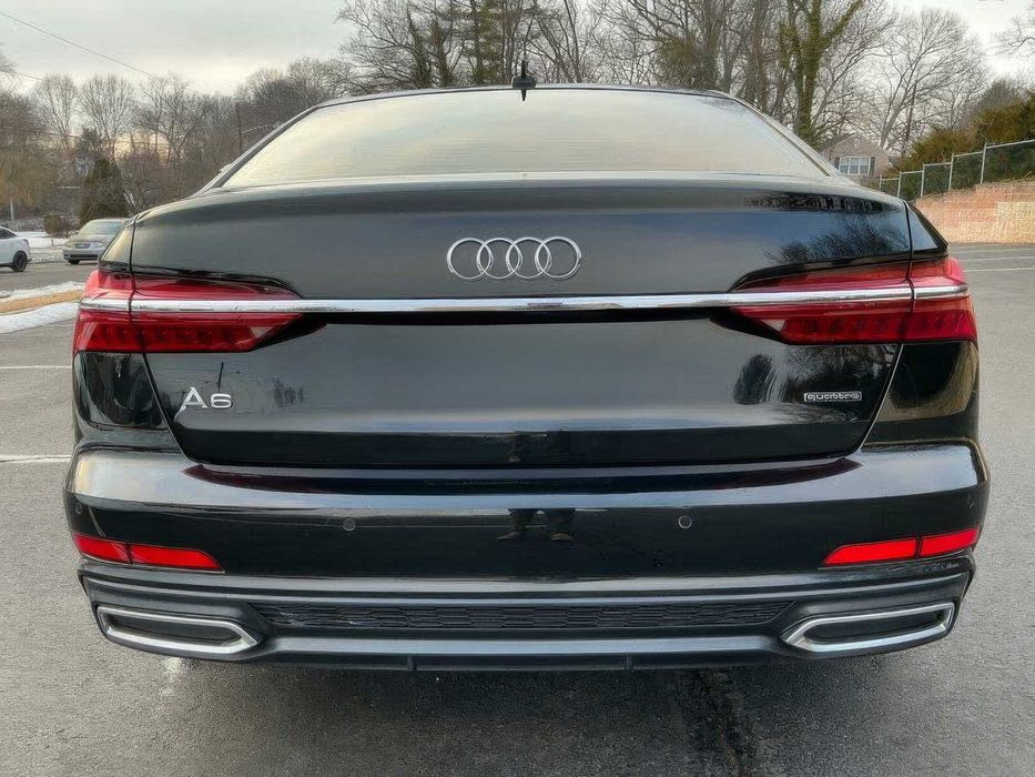 Audi A6      2023