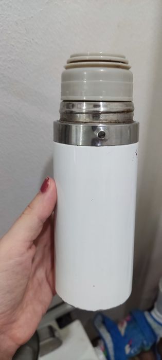 Термос небольшой