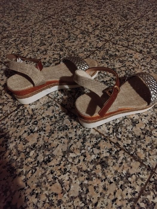 Sandálias para mulher tam.36