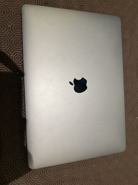 MacBook Pro M1 2020, 8GB RAM / 256GB, 13 inches428961064876789764