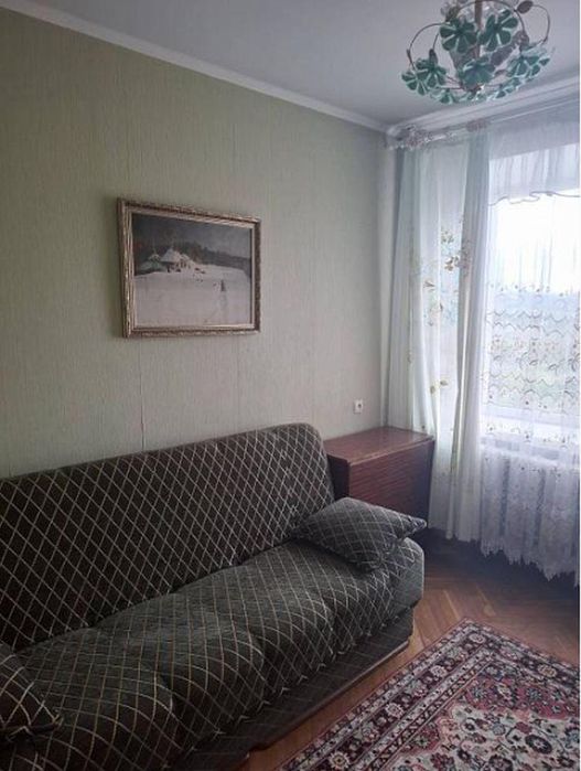 Продам 3-комн квартиру в районе Щепкина ул.