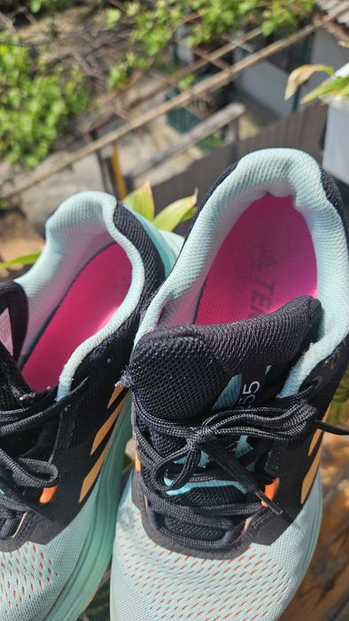 Кроссовки Adidas terrex для бега
