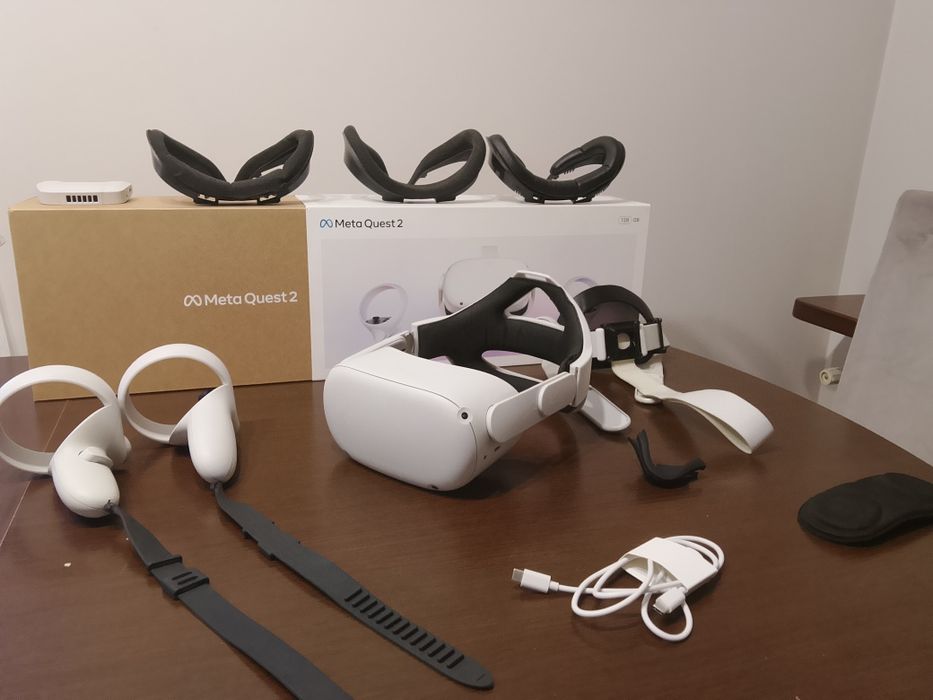 Meta Quest 2 128 GB. ZESTAW