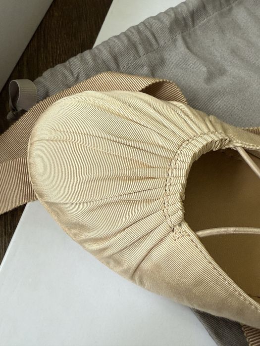 Балетки Dior бежеві ( нові)