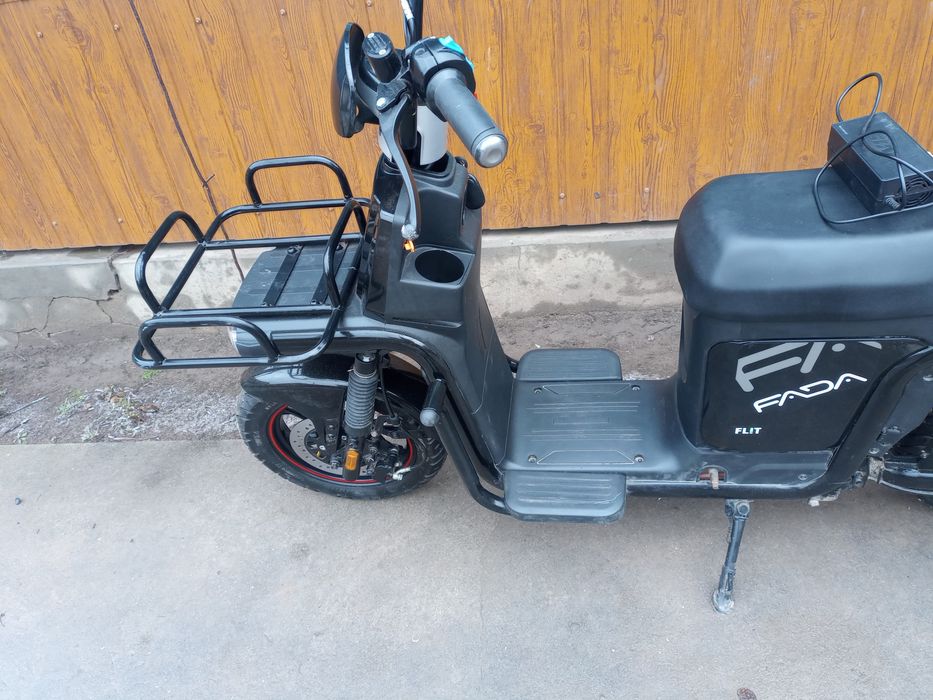 Продам электроскутер FADA Flit.
