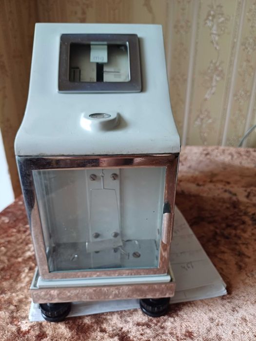 ваги торсіонні  WT-1000 (до 1000 мг). Польша