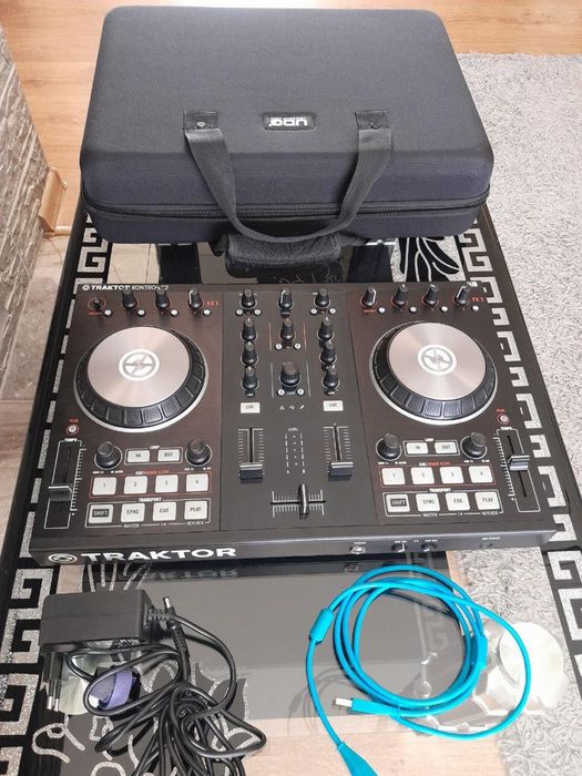 Dj midi контроллер Native Instruments Traktor Kontrol S2 MK2