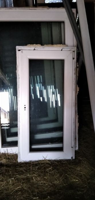 Okna PCV  z demontażu mahoń.