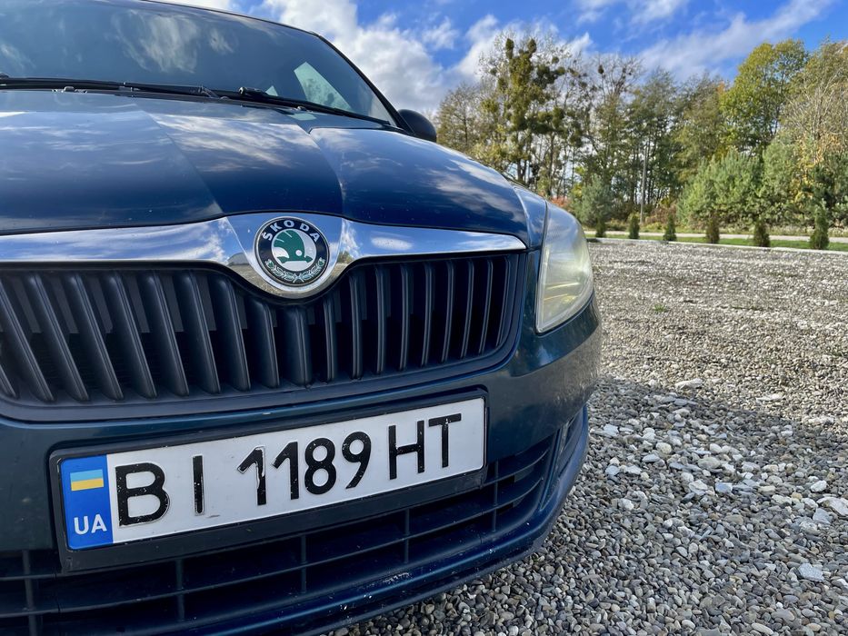 SKODA FABIA 2011 1.6 дизель 105 к.с