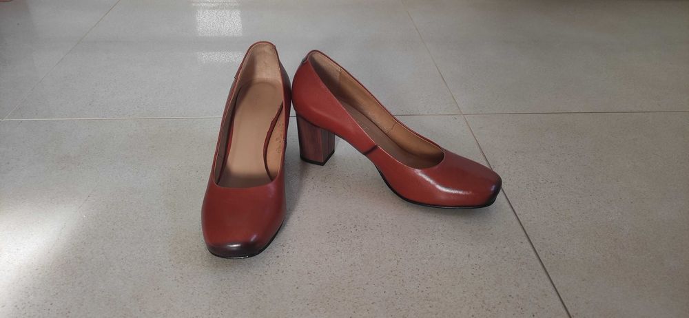 Buty damskie czółenka rude