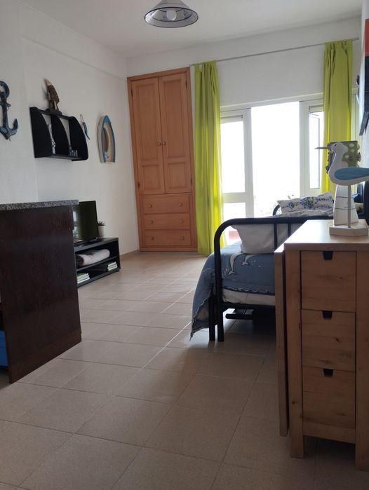 Apartamento T1  para arrendamento época baixa (Setembro  a Junho)