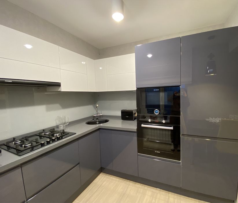 Продам 3-к на Космосі з Дизайнерським ремонтом