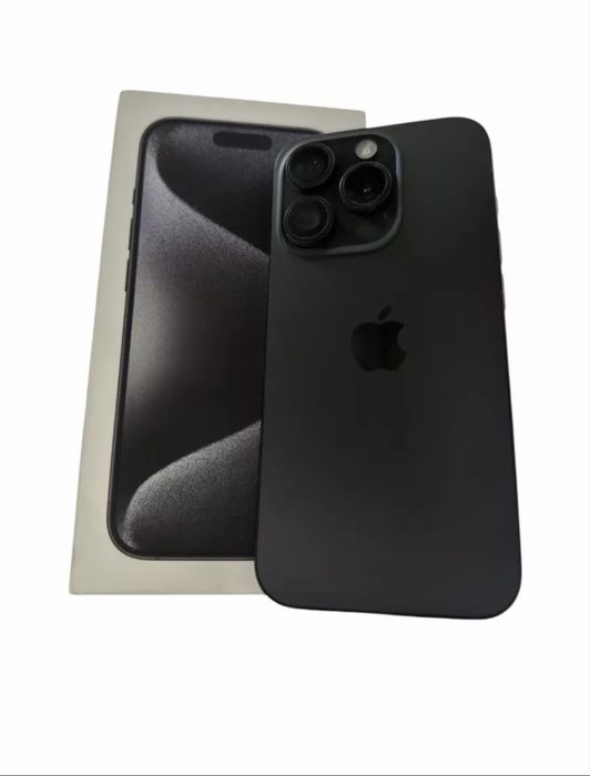 IPhone 15 pro max. 1 TB  stan idealny