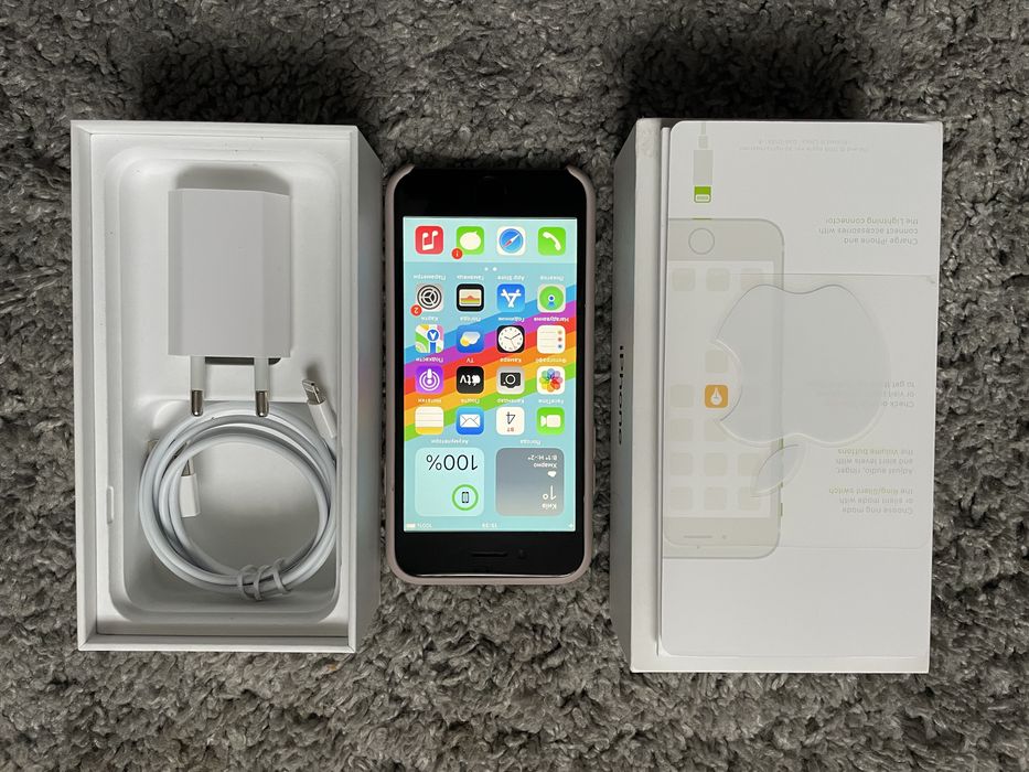 Apple iPhone Айфон 7 32gb Matte Black Neverlock