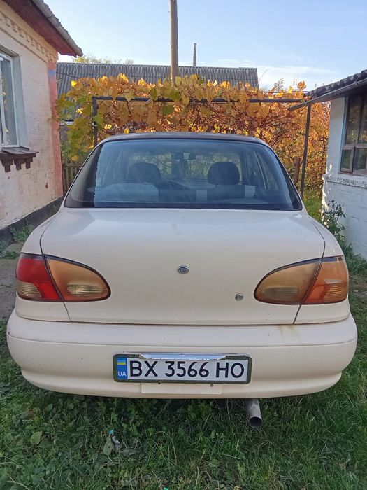 Продам KIA Avella