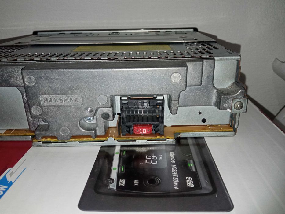 НОВАЯ Автомагнитола PIONEER DEH-200MP