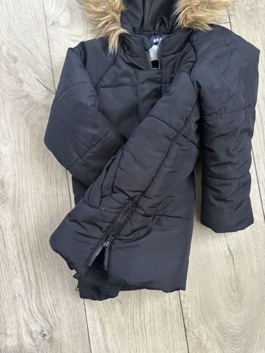Зимова тепла  чорна куртка парка  110- 116