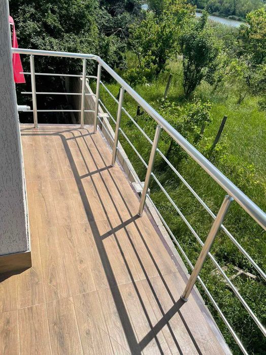 ВЫСОКОКАЧЕСТВЕННЫЕ МАТЕРИАЛЫ! Перила для лестниц, хромированные перила