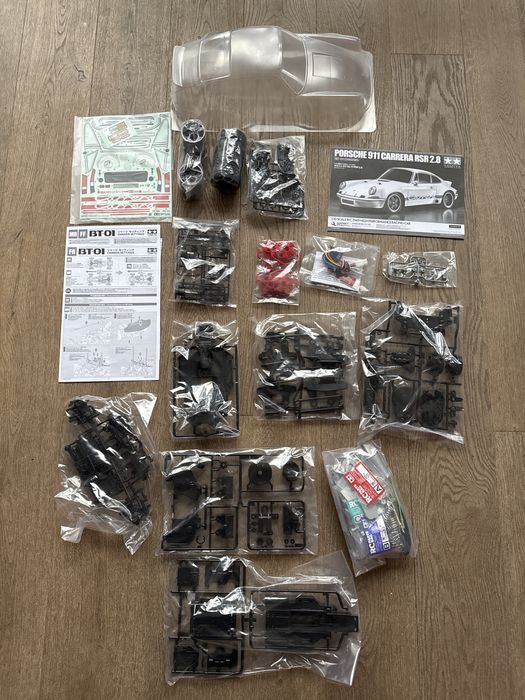 Tamiya Porsche 911 Carrera RSR 2.8 1/10 BT-01