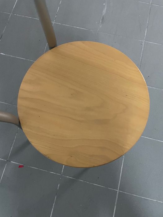 Mesa de cozinha    + 4 cadeiras da Artcozi