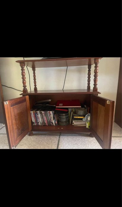 Movel de TV ou consola