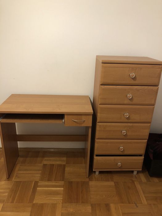 Zestaw mebli , biurko, regał