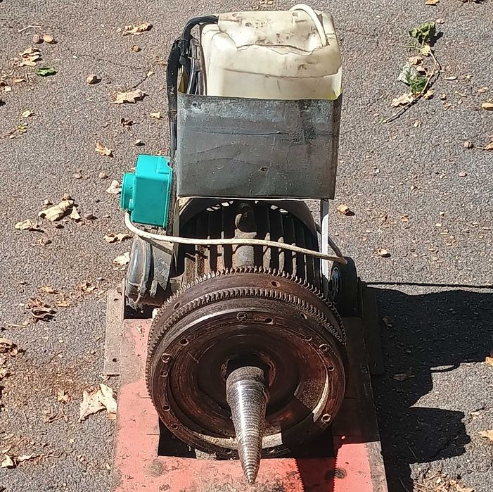 Дровокол колун 220/380В