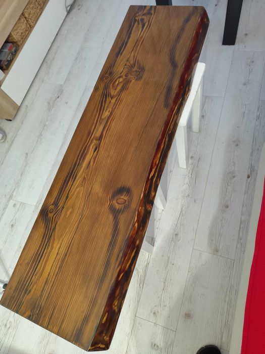 Blat łazienkowy  drewniany z żywicy .