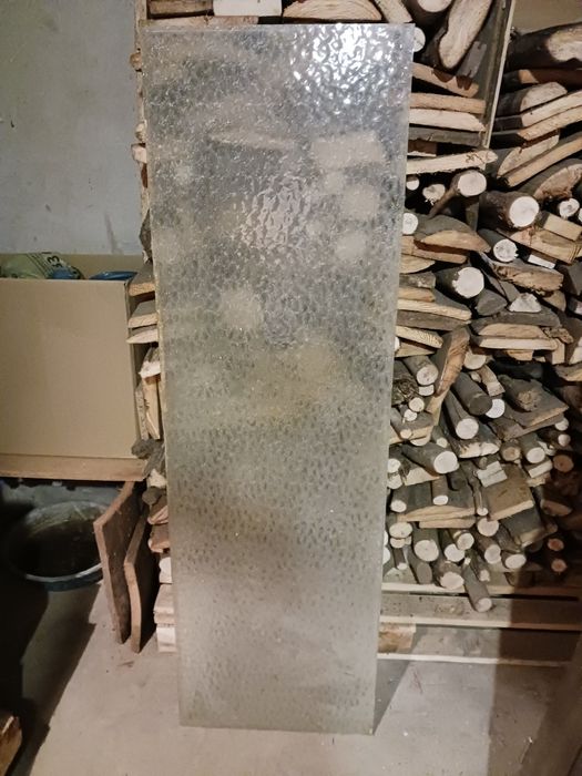 Szyba do drzwi lazienkowych