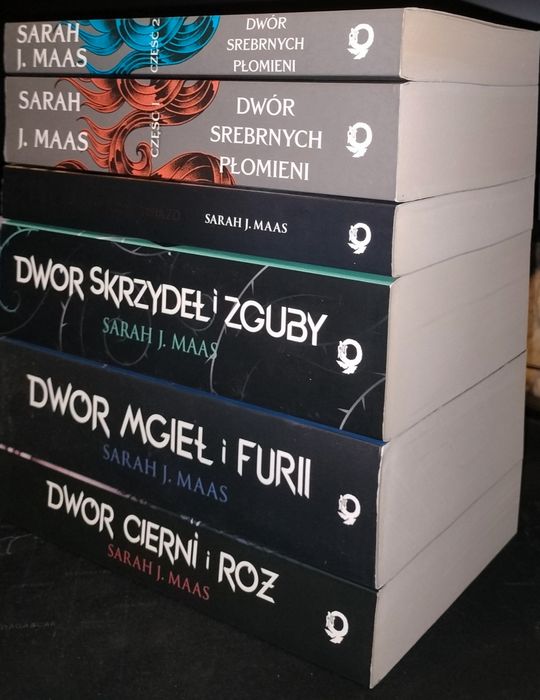 Sarah J. Maas - Dwory 1-6