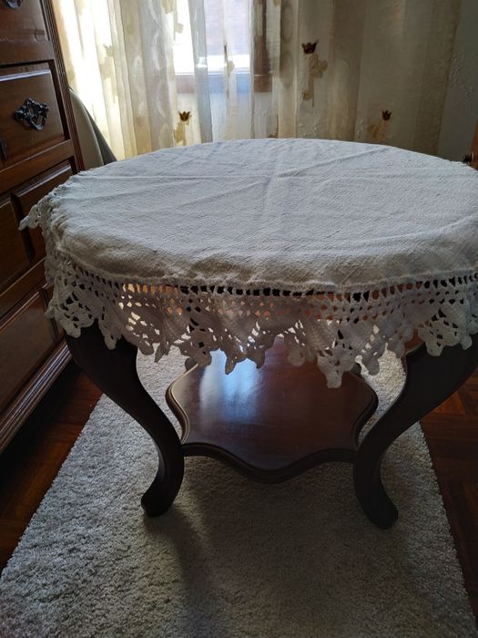 Mesa Pequena em madeira