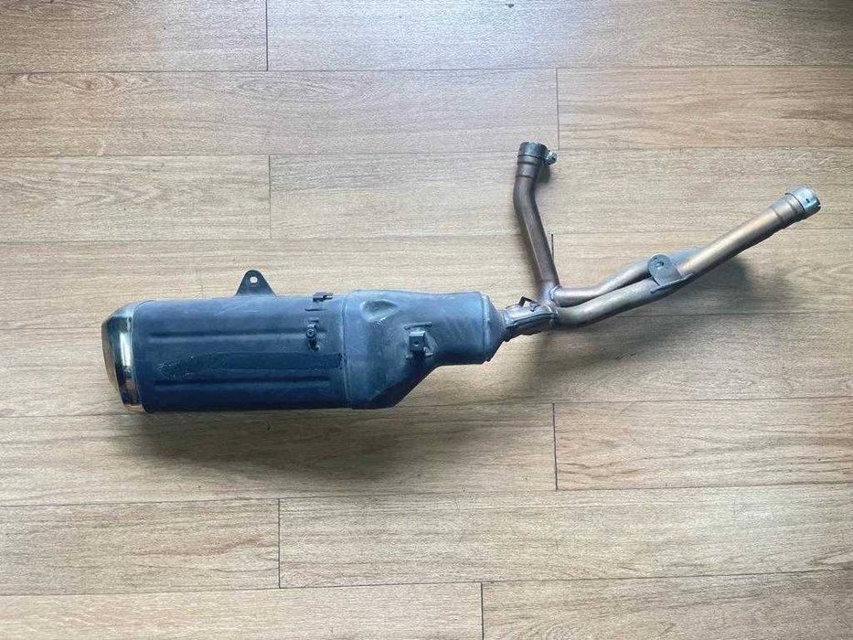 ESCAPE ORIGINAL SUZUKI PARA V-STROM DL650