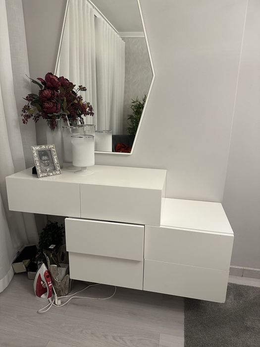 Movel Suspenso na Parede com 6 gavetas