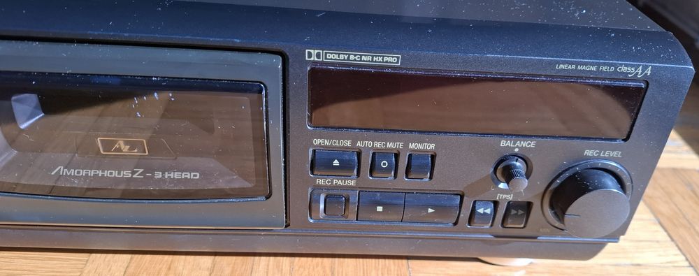 Magnetofon Technics AZ6