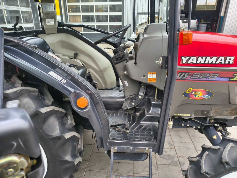 Японський мінітрактор Yanmar Us 328