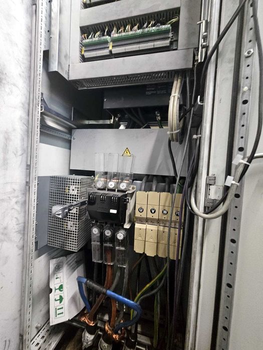 Extricom RE3 32   , 12-ślimakowy Ring Extruder