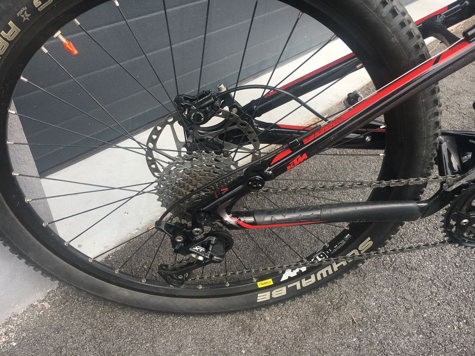 Bicicleta KTM Phinx 3.0 como nova apenas deve ter cerca de 100k