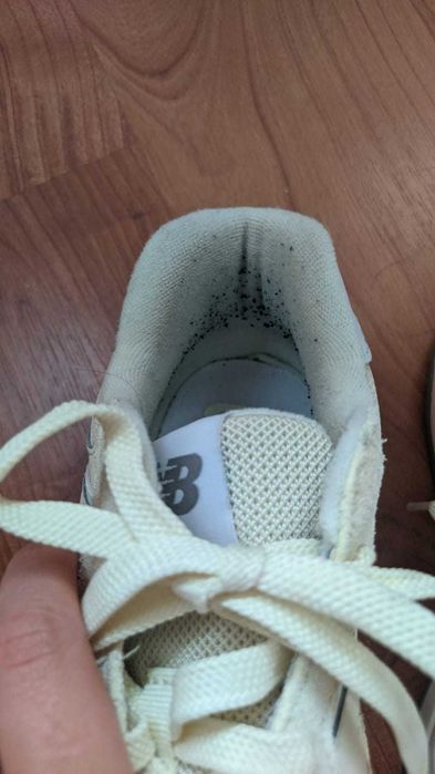 Tênis feminino New Balance amarelo claro n° 40