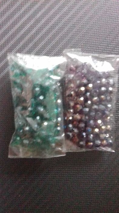 Намистини хрустальні 4мм