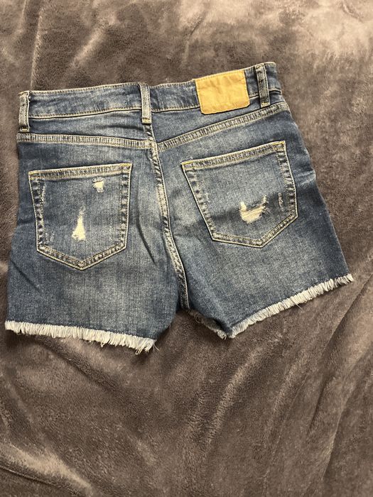 Krótkie spodenki jeansowe