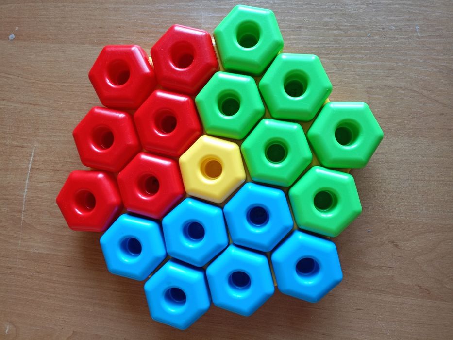 Розвиваючі пазли, сортер для найменших