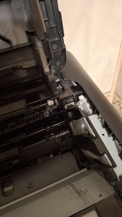 Принтер HP LaserJet P1606dn