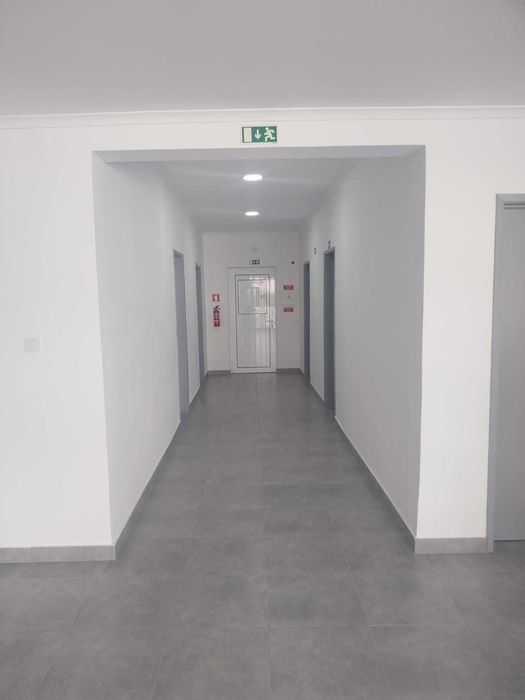 Moradia em Ermidas-Sado - casa de familia ou alojamento local